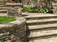 Jak chronić kamień naturalny na ścianach i ogrodzeniach?